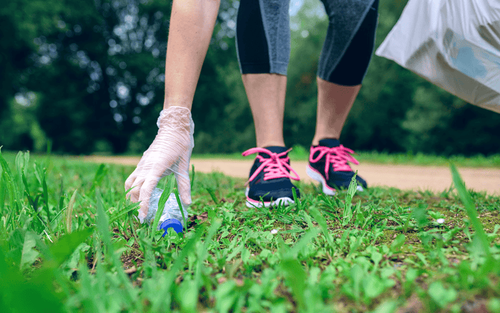 Plogging—the act of combining jogging with litter collection—makes a significant positive impact on both health and the environment.
