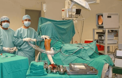 Arthroscopic shoulder surgery for acute acromioclavicular joint dislocation treatment