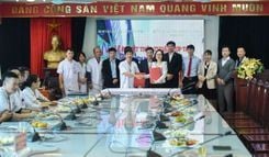 Bac Ninh Provincial General Hospital and Vinmec Time City International General Hospital signed a cooperation agreement to improve medical examination and treatment
