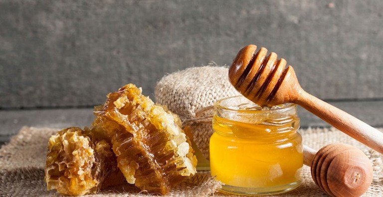 mật ong chữa đau họng